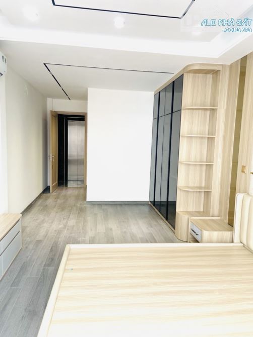 BÁN NHÀ ĐỘI CẤN, BA ĐÌNH - 42M², 6 TẦNG THANG MÁY, GẦN PHỐ, FULL NỘI THẤT CAO CẤP - 3