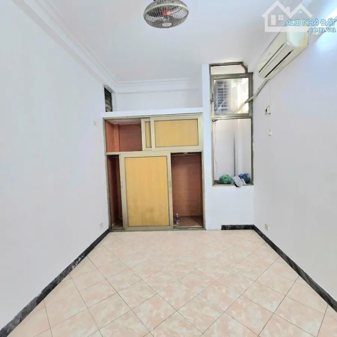 NHÀ 5 TẦNG MẶT NGÕ Ô TÔ  PHỐ CẦU GIẤY, THÔNG CÁC NGẢ , KINH DOANH TẤP NẬP GIÁ 13,2 TỶ. - 3