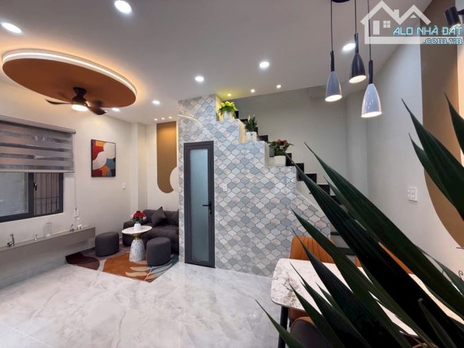 Chỉ hơn 3 tỷ nhà 2 tầng Nguyễn Thiện Thuận P24 Bình Thạnh - 3