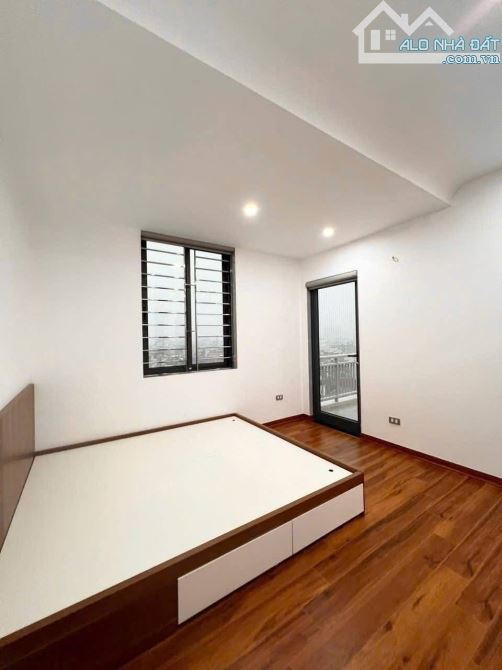 Bán chung cư Vũ Phạm Hàm, 3 Ngủ, Căn góc, 7 tỷ, khu vip Trung Hoà. - 3