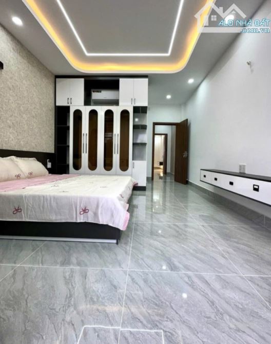 Bán nhà Thạnh Lộc Q12 , 5 tầng , 4x16 , HXH , nhỉnh 6 tỷ - 3