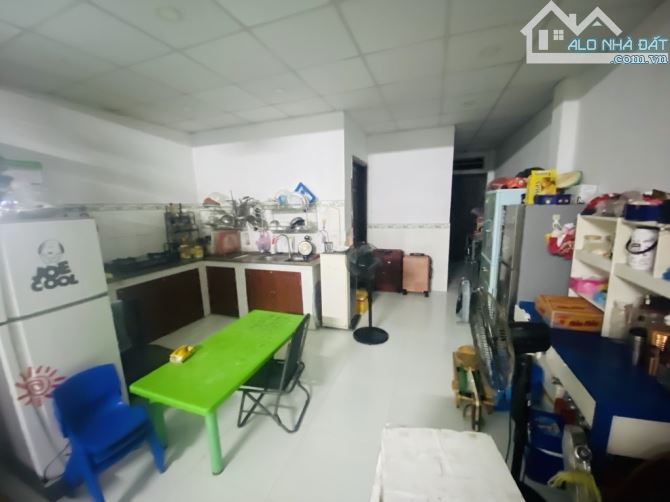 NHÀ ĐẸP 2 TẦNG 80m2 NGANG 5 ĐƯỜNG OTO TRÁNH NHAU NGAY ĐÔNG TĂNG LONG CHỈ 4.6TỶ - 3