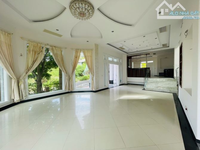 💥BIỆT THỰ ĐỒI LÔ GÓC 3 MẶT TIỀN VIEW TRỰC DIỆN BIỂN DUY NHẤT 1 CĂN - 4