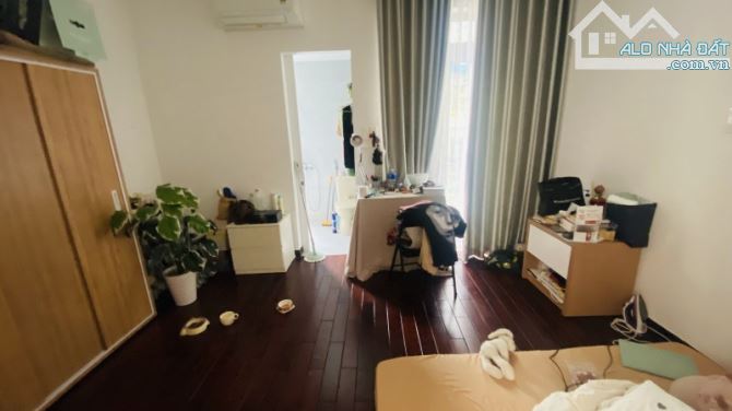 🈴NGUYỄN HỮU CẢNH - GIÁP QUẬN 1 - 63m² - 4 TẦNG - 2 MẶT HẺM – ÔTÔ NẰM NHÀ – DÒNG TIỀN 5% - 4