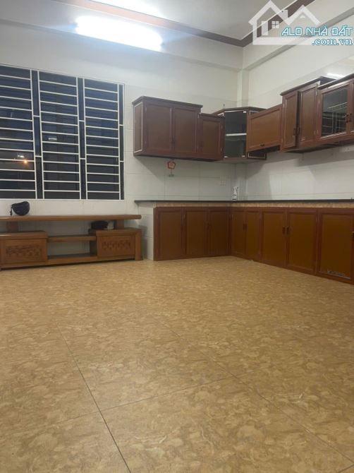 BÁN NHÀ 2,5 TẦNG VÕ CƯỜNG, BẮC NINH / DT 73M2 MT 4M GIÁ HƠN 3 TỶ - 4