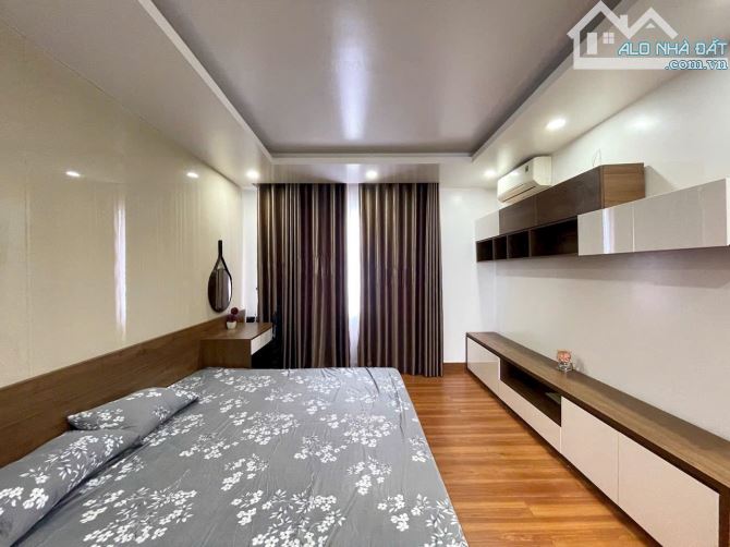 Bán căn liền kề Water Front - giá chưa tới 15 tỷ - 4