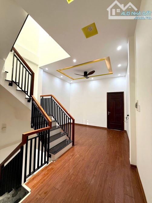 Nhà 3 tầng kiên cố – 408/26/10 Hoàng Diệu - 4