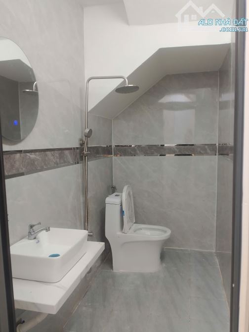 NHÀ HXH MỚI HOÀN THIỆN DỌN VÀO Ở NGAY CÁCH MẶT TIỀN ĐƯỜNG 30 M - 4