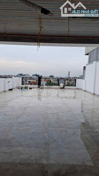 TOÀ NHÀ VĂN PHÒNG PHỐ CHÙA LÁNG 135M - 9 TẦNG THANG MÁY - VỈA HÈ ĐỖ XE NGÀY ĐÊM - 4