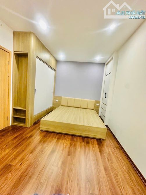 HƠN 5,5 TỶ, NHÀ LÊ THANH NGHỊ, SỔ RIÊNG 5 TẦNG 3 NGỦ, KHU VỰC BÁCH KHOA KINH TẾ. - 4