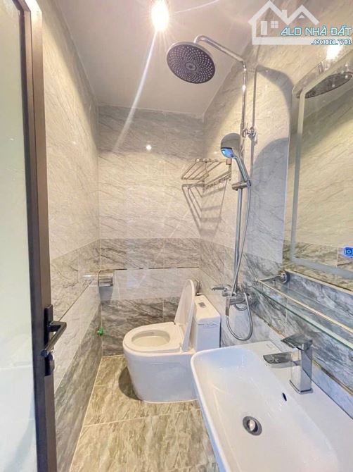 BÁN NHÀ TÂY SƠN VỈA HÈ KINH DOANH ÔTÔ VÀO NHÀ DT 50M 4T MT4.4M CHỈ 12.5 TỶ - 4
