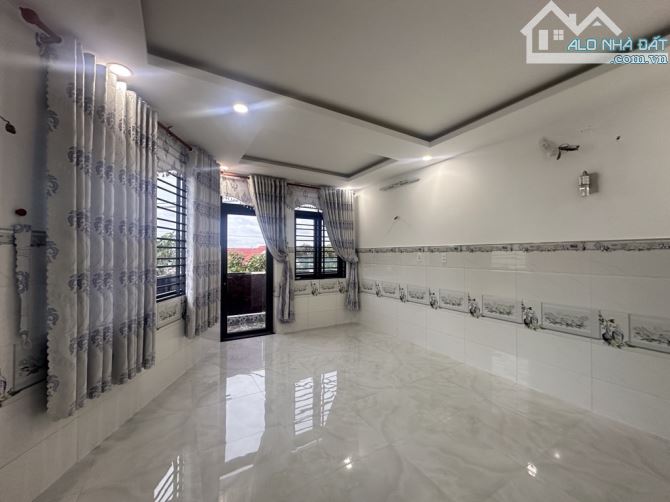 NHÀ LÔ GÓC 6X20 HUỲNH THỊ HAI VỊ TRÍ KINH DOANH ĐẮC ĐỊA BẬC NHẤT QUẬN 12 - 4