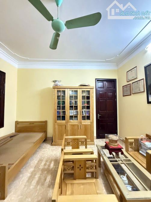 ĐÀO TẤN - BA ĐÌNH - DT 66M2 x 4T - MT 5,2M - 16,8 TỶ - KD TẠI NHÀ - GẦN PHỐ - OTÔ ĐỖ CỬA - 4