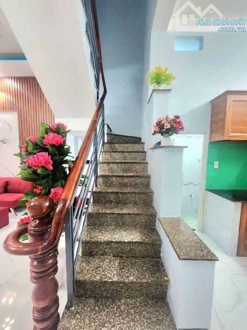 bán căn nhà gần chợ xuân thới thượng-48m2-1 trệt-2 lầu-2pn-2wc-gọi cho em xem nhà - 4