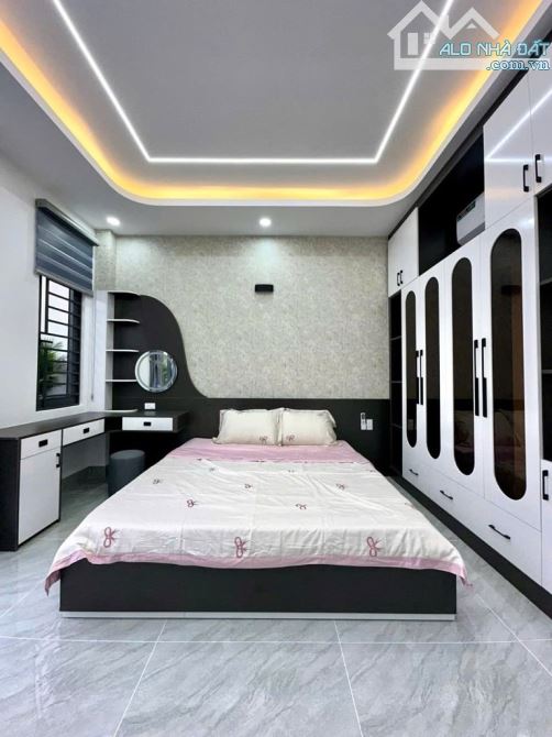 🏡 SIÊU PHẨM THẠNH LỘC 37. DT 62m2 (4x16m)-5 TẦNG. GIÁ 6️⃣.8️⃣ TỶ TL. - 4