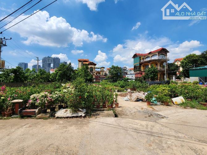 Mảnh Đất- TĐC Phụng Công_Van Giang 76m MT5m - Lô góc -Cạnh ECOPARK - SÁT THỊ TRẤN - 1