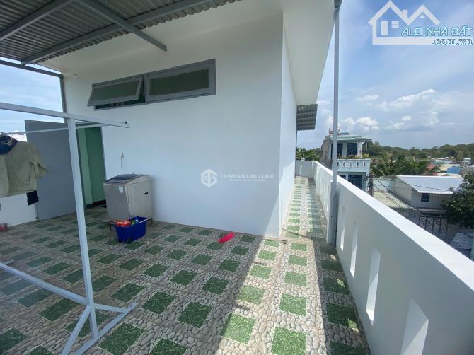 BÁN NHÀ GÓC HAI MẶT TIỀN KHU NỘI BỘ ĐỒI 2 VŨNG TÀU 77m2 NHÀ 2 TẦNG KIÊN CỐ_GIÁ 7.5 TỶ. - 4