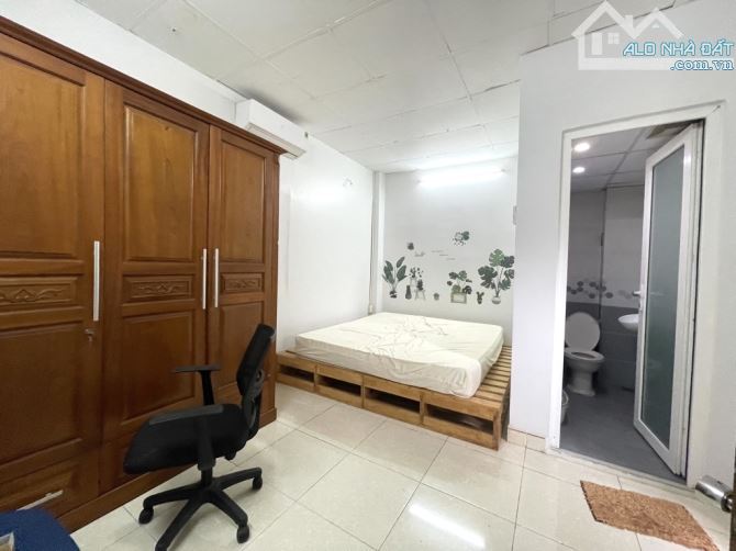 NHÀ ĐẸP GIÁ RẺ- TRUNG TÂM TÂN SƠN NHÌ- TÂN PHÚ- DT 63M2 NỞ HẬU TÀI LỘC- 2 TẦNG - 4
