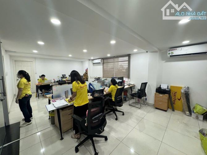 Chủ giảm 5 tỷ bán nhanh căn nhà hầm 4 tầng, KDC Nguyễn Hoàng, phường An Phú, 160m2 ngang 8 - 4