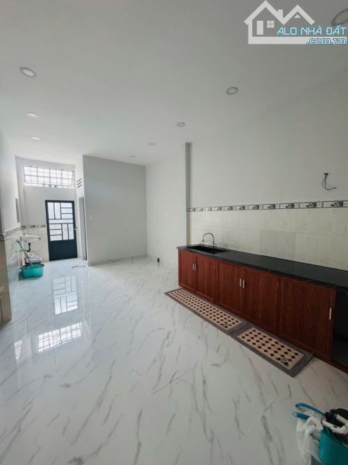 BÁN NHÀ QUẬN 6, KINH DƯƠNG VƯƠNG, CXPL A, 64m2 - 4Pn - 6.1 TỶ CÒN BỚT. - 4