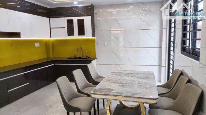 Bạn đã từng thấy căn nhà DT 70m2.Lô góc nào 2 mặt hẻm ô tô, 5 tầng giá tốt thế này chưa? - 4
