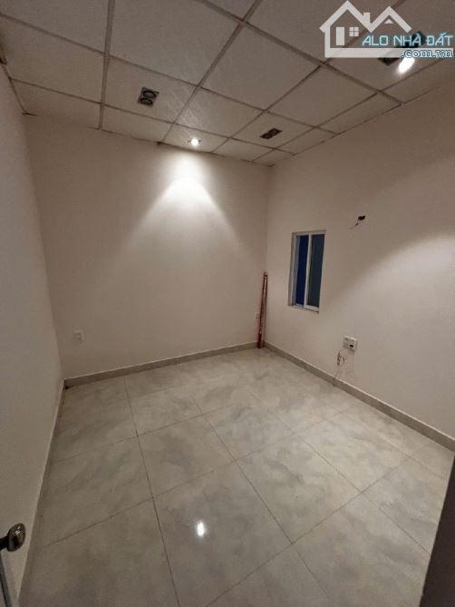 🎉🎉 + Nhà 2 tầng Châu Thị Vĩnh Tế dt 81m2 2 tầng 4 ngủ 4 talet - 4
