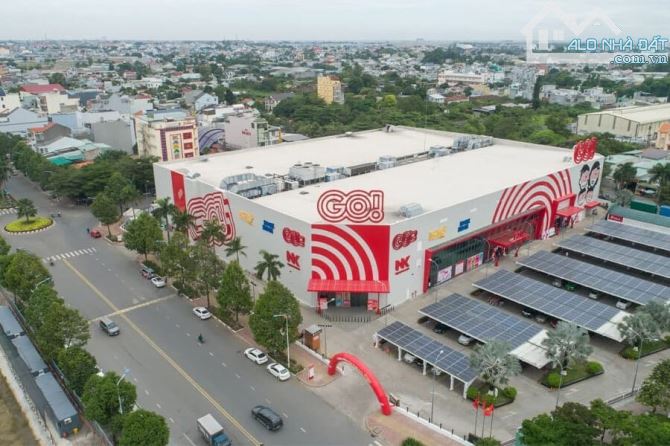 Mặt tiền đường 18m- Ngay Go Dĩ An- Ngang 7m nở hậu - 4