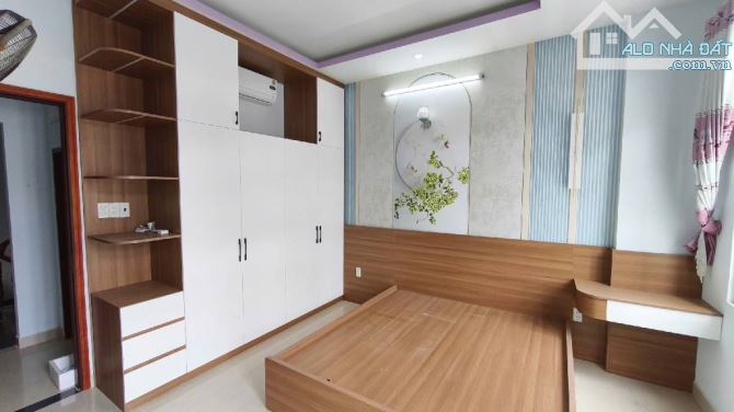 BÁN NHÀ MỚI 4 TẦNG – 1 SẸT MÃ LÒ – HẺM 8M XE HƠI – FULL NỘI THẤT - (56m2) , 5PN - 4