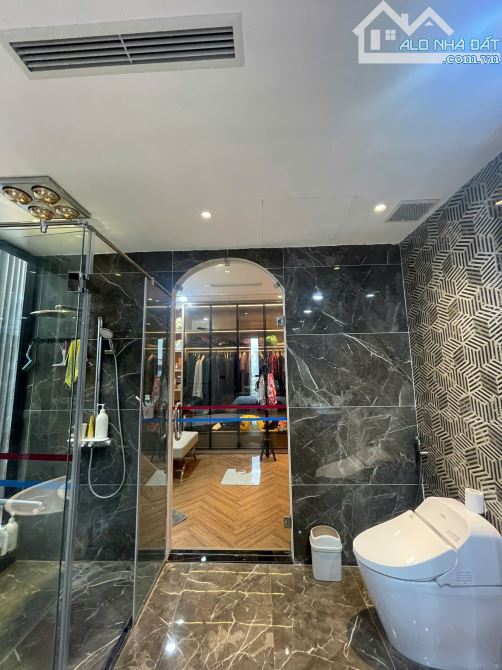 🏡 LÔ GÓC 48/75m² – 7 TẦNG THANG MÁY PHỐ LÝ NAM ĐẾ– GIÁ NHỈNH 40 TỶ TL – Ô TÔ ĐỖ CỬA – 3 M - 4