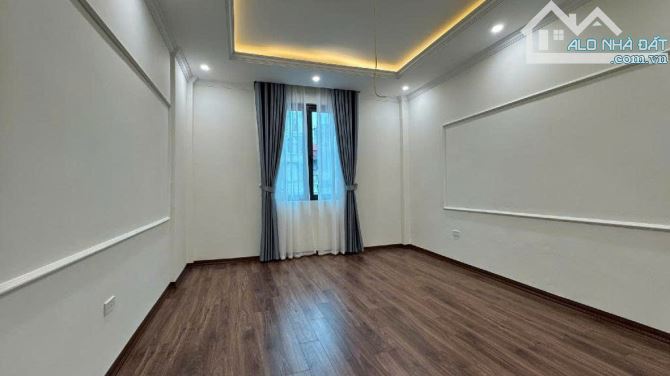 BÁN NHÀ 4 TẦNG, 71M² NGÕ THÔNG NGUYỄN VĂN CỪ – Ô TÔ ĐỖ CỬA – GẦN ÁI MỘ, HỒNG TIẾN, BỒ ĐỀ – - 4