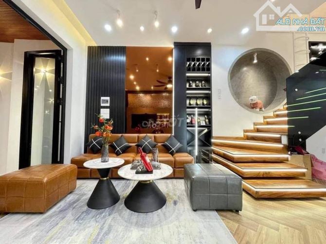 Độc quyền! Chùa Bộc, ngõ thông, 35m ra ô tô, ngõ to, nhà mới, 49m2*5T - 4