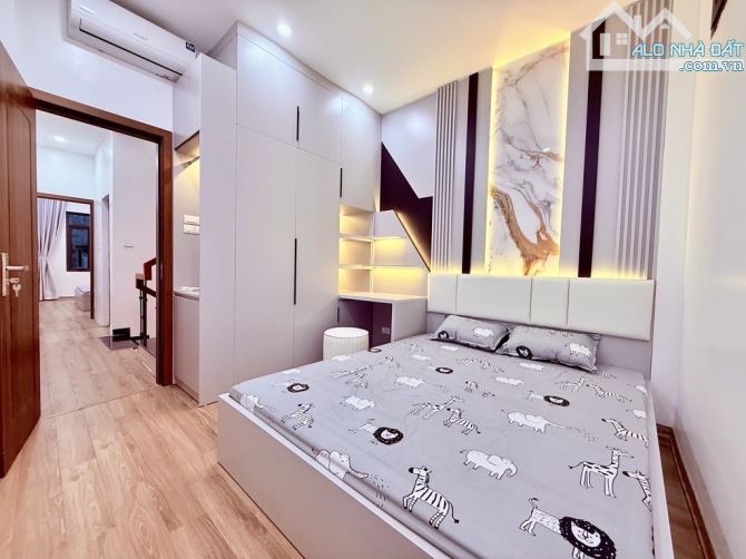🌸🌸🌸 MINH KHAI – LÔ GÓC SIÊU ĐẸP – FULL NỘI THẤT – 40M2 - 4 NGỦ ĐỦ CÔNG NĂNG 🌸🌸🌸  ✨ V - 4
