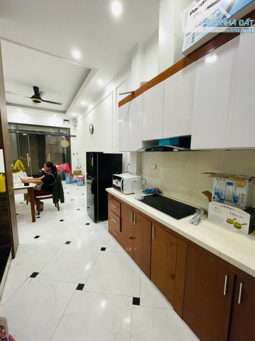💥💥BÁN NHÀ PHỐ PHAN ĐÌNH GIÓT – THANH XUÂN – GẦN PHỐ – 35M², 5 TẦNG – GIÁ NHỈNH 8 TỶ - 4