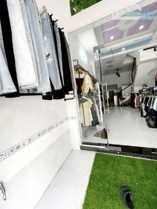 💥CHỈ :6,8 TỶ - DT: 4 x 15M - MẶT TIỀN XE TẢI KINH DOANH - NGUYỄN SỸ SÁCH - P15 - TÂN BÌNH - 4