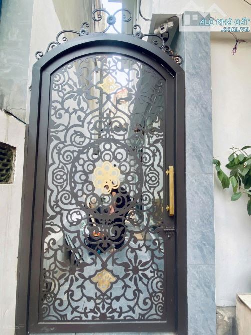 Cho thuê nhà nguyên căn Xuân Đỉnh Bắc Từ Liêm Hà Nội. DT 47.6 m x 4 tầng, giá 12tr - 4