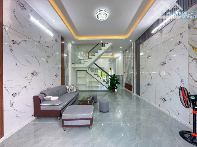 TẶNG BỘ NỘI THẤT CAO CẤP HOẶC GIẢM NGAY 100 TRIỆU - 5