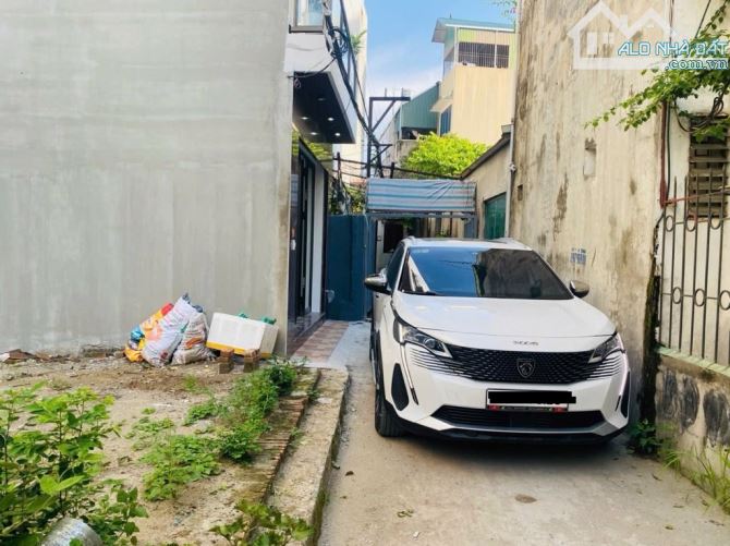 THẠCH BÀN - NHÀ Mới - ĐỘC Lập - Ô Tô - Thang máy xịn sò - 5