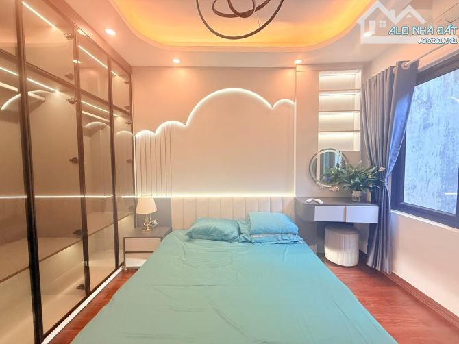 BÁN NHÀ NGÕ 82 KIM MÃ – 27M² x 5 TẦNG – 3 PHÒNG NGỦ – GIÁ 6.5 TỶ - 5