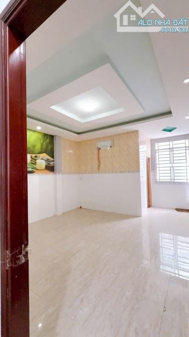 BÁN NHÀ 1 TRỆT 2 LẦU MẶT TlỀN TRẦN HOÀNG NA VỊ TRÍ ĐẸP ĐOẠN GẦN NGUYỄN VĂN CỪ - 5