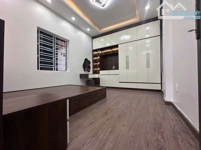 CHO THUÊ NHÀ 4 tầng khu vực Văn Cao - Hải Phòng - nhà mới tinh đẹp - 5