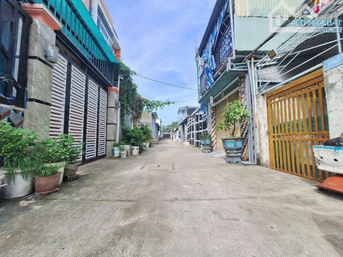 THỔ CƯ-MẶT TIỀN HẺM XH -NGAY DỰ ÁN T&T , THE 826E CÁCH ĐƯỜNG 826C 50M - 5