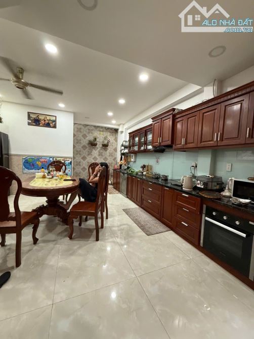 BÁN NHÀ HẺM 8M ĐƯỜNG NGUYỄN HỮU TIẾN, SÁT LÊ TRONG TẤN, 5X16 BỀ THẾ, 4 TẦNG BTCT - 5