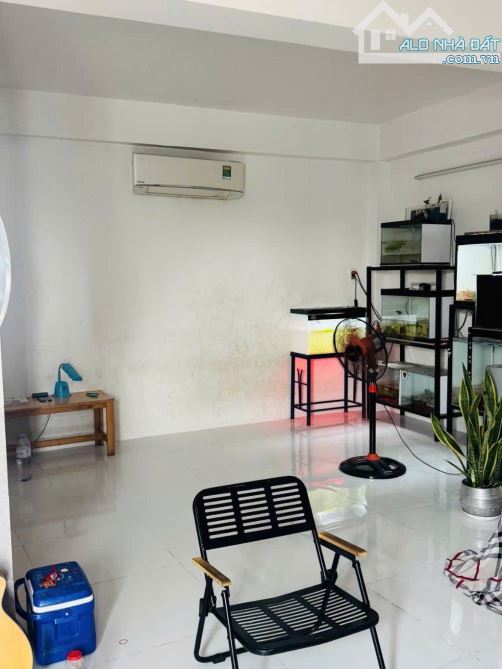GẤP BÁN, CHDV TRUNG MỸ TÂY Q.12, 2 MẶT TIỀN HẺM XE TẢI THÔNG, 16 PHÒNG, DÒNG TIỀN 30TR/Th - 5