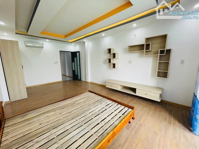 Siêu phẩm ! nhà 1 trệt 1 lầu 100m2 - Sổ hồng riêng - ở P. Gia Lộc, TX Trảng Bàng giá 800tr - 5