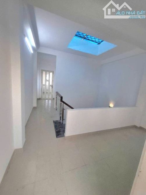 ⭐⭐⭐Bán Nhà Lê Văn Quới , DT: 4m x 20m , Mới Xây 3 Lầu Dọn Vào Ở Liền , Gấp Gấp Bán - 5