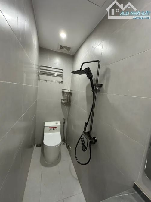 Bán căn tập thể trường Đại học sư phạm Hà Nội, phố Trần Quốc Hoàn , cầu giấy , giá 4.2 tỷ - 5
