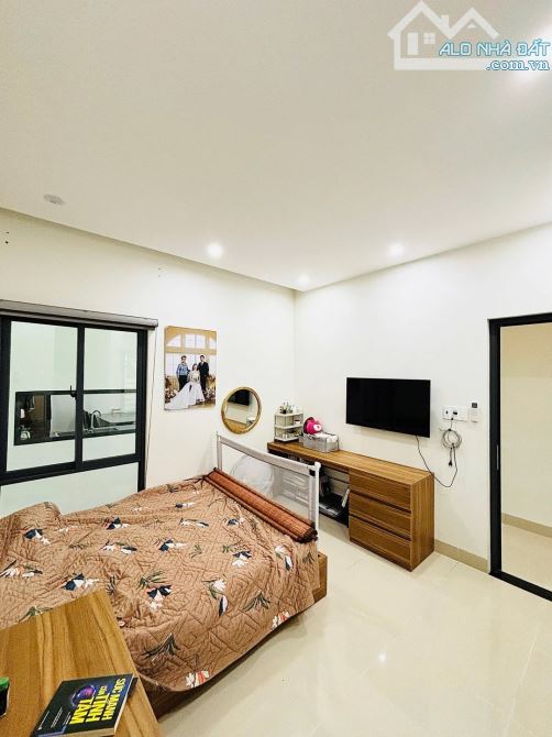 GIÁ RẺ -Bán nhà 2 tầng mặt tiền đường Phan Hoan, Ngũ Hành Sơn - Vị trí vip ven sông mát mẻ - 5