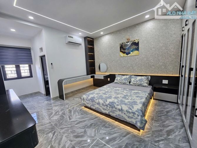 BÁN NHÀ TÂN CHÁNH HIỆP 10 Q12 -  5 TẦNG 96M2 ( 4M X 24M) - ĐƯỜNG 8M - 7.9 TỶ. - 5