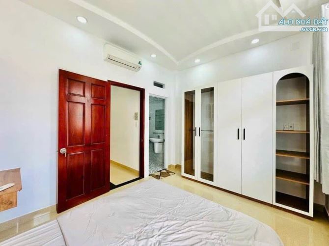 Đi nước ngoài định cư bán gấp nhà ở đường Nguyễn Văn Mai, phường Võ Thị Sáu, quận 3, giá 2 - 5