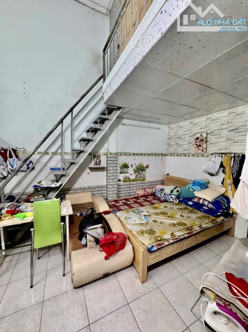 NHÀ VƯỜN LÀI TÂN PHÚ 90M2 NỞ HẬU TÀI LỘC CHỈ NHỈNH 6 TỶ- HẺM BA GÁC VÀI BƯỚC RA HẺM XE TẢI - 5